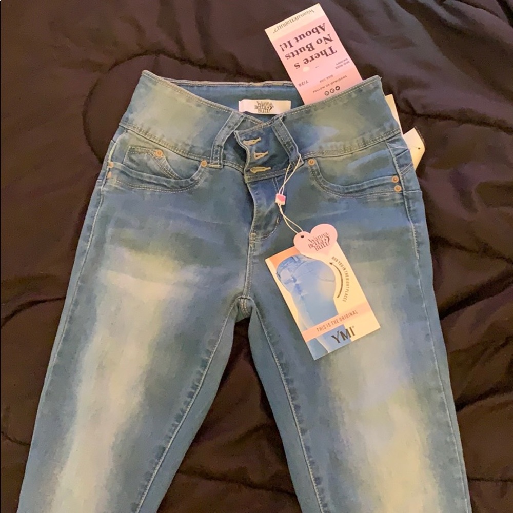 Light blue Jeans